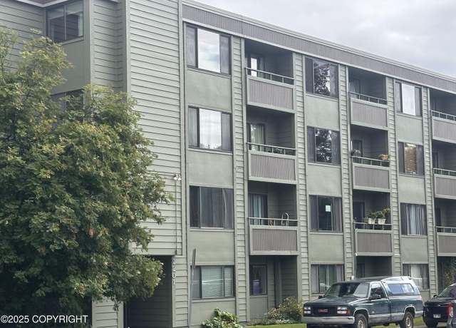 Property at 2201 Romig Pl #105, Anchorage, AK 99503, 1 bed, 1 bath