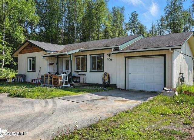 Property at 600 E Strathclyde Ln, Wasilla, AK 99654, 2 beds, 1 bath