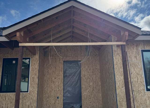 Property at 2046 W Cashatt Ave, Wasilla, AK 99654, 4 beds, 2 baths