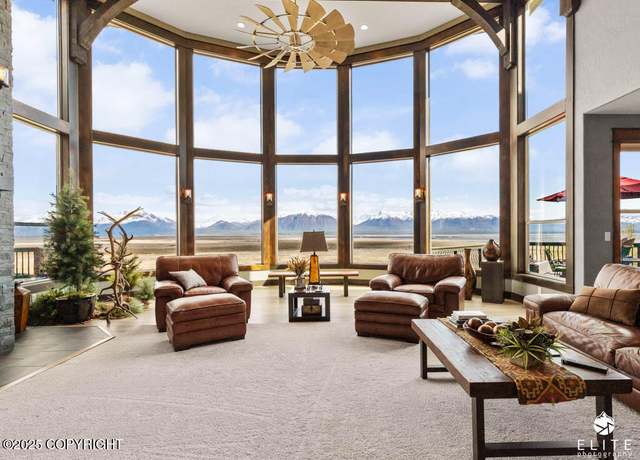 Property at 7027 Hayfield Rd, Wasilla, AK 99623, 5 beds, 5.5 baths
