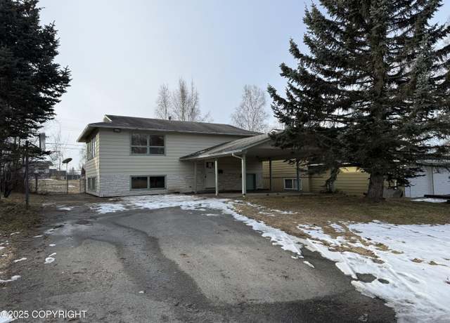 Property at 7120 Chester Ct, Anchorage, AK 99504, 3 beds, 2 baths