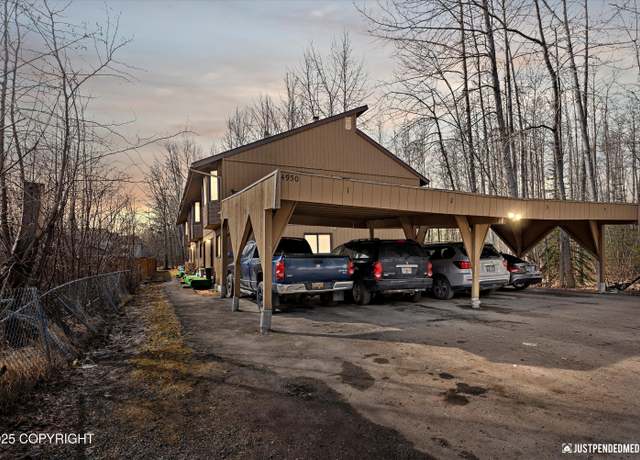Property at 4950 E 24th Ave, Anchorage, AK 99508, 10 beds, 6 baths