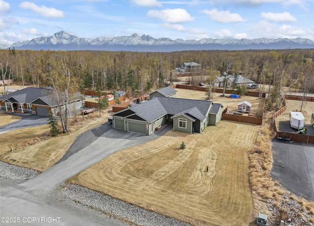 Property at 3116 E Sandman Cir, Wasilla, AK 99654, 4 beds, 3 baths