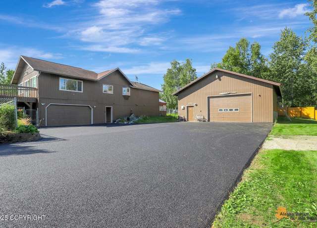 Property at 686 W Holiday Dr, Wasilla, AK 99654, 3 beds, 4 baths