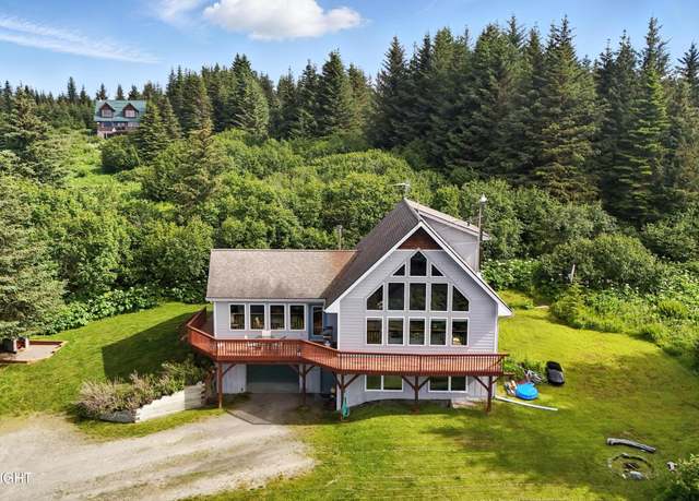 Property at 41722 Charlie Dr, Homer, AK 99603, 5 beds, 3 baths