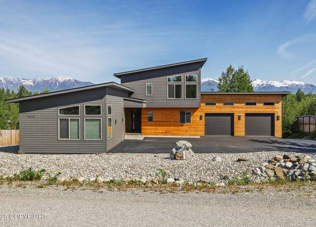 Property at 9475 E Spring Creek Cir, Wasilla, AK 99654, 5 beds, 4.5 baths