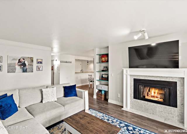Property at 1200 I St #503, Anchorage, AK 99501, 2 beds, 1.5 baths