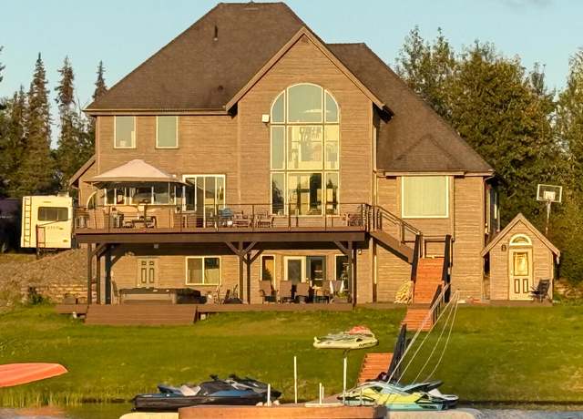 Property at 36045 Ciri Cir, Soldotna, AK 99669, 5 beds, 3.5 baths