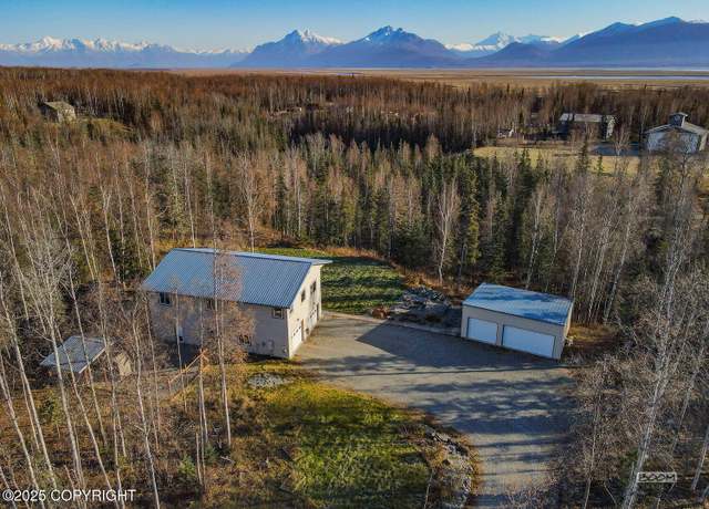 Property at 5822 W Tidewater Dr, Wasilla, AK 99654, 4 beds, 3 baths