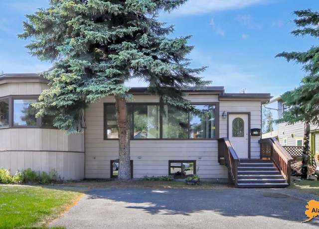 Property at 1110 F St, Anchorage, AK 99501, 2 beds, 3 baths