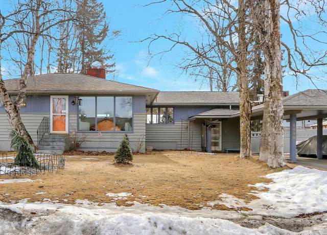 Property at 1040 W 23rd Ave, Anchorage, AK 99503, 3 beds, 2 baths