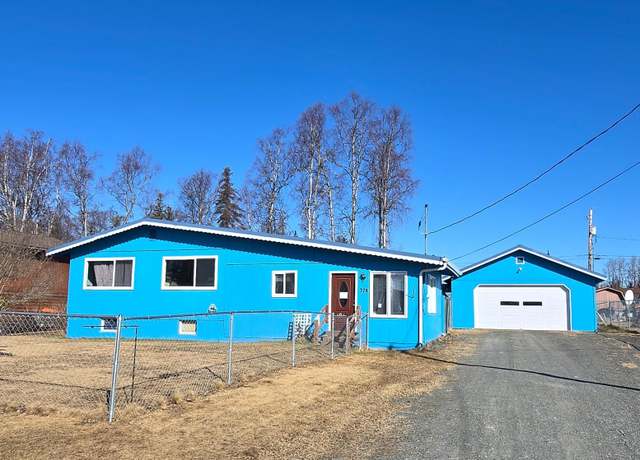 Property at 378 W Riverview Ave, Soldotna, AK 99669, 3 beds, 2 baths