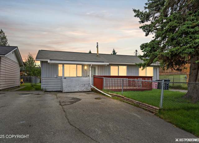 Property at 309 N Mumford St, Anchorage, AK 99508, 3 beds, 1 bath