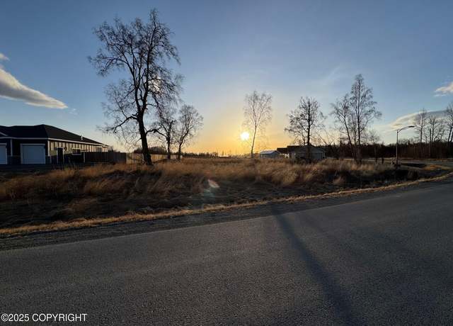 Property at 15078 E Rocky Point Dr, Palmer, AK 99645