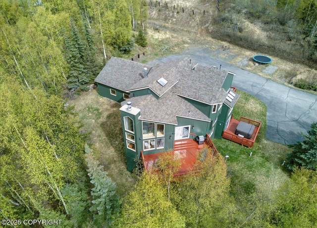 Property at 7900 Sitzmark Cir, Anchorage, AK 99507, 5 beds, 3.5 baths