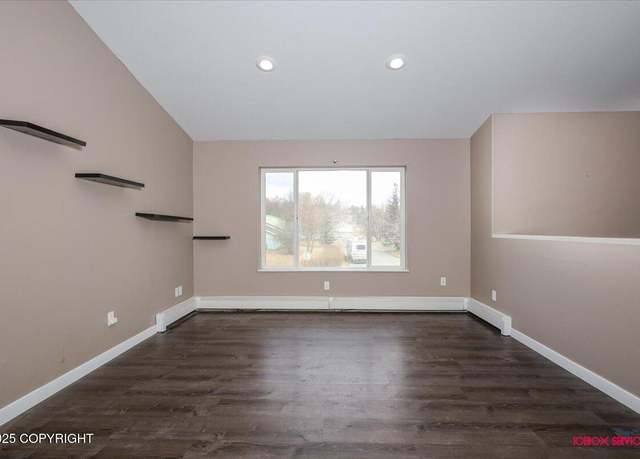 Property at 1130 W Auklet Ave, Palmer, AK 99645, 4 beds, 2 baths