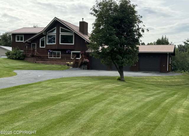 Property at 3100 N Eves Dr, Palmer, AK 99645, 4 beds, 3 baths