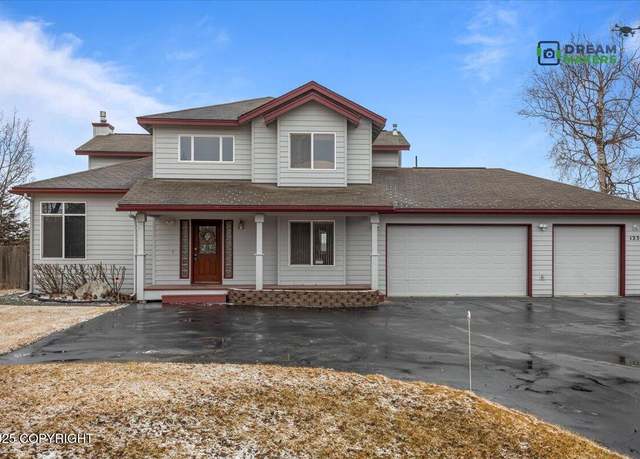 Property at 1230 E Woodcrest Dr, Wasilla, AK 99654, 3 beds, 2.5 baths