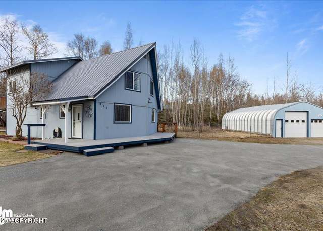 Property at 971 E Fairview Loop, Wasilla, AK 99654, 4 beds, 2 baths