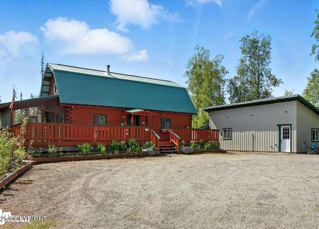 Property at 21498 W Amy Dr, Willow, AK 99688, 1 bed, 1.5 baths