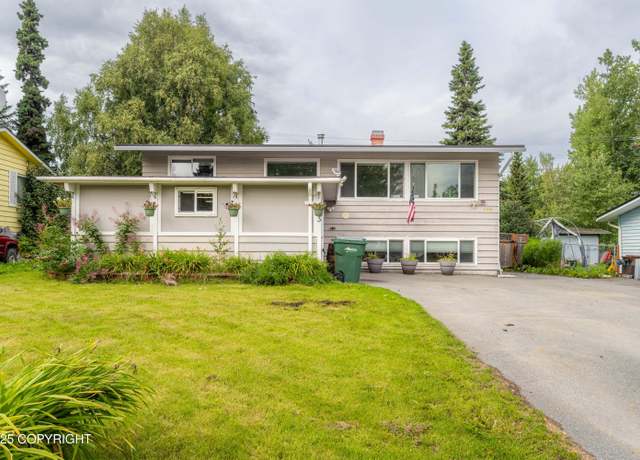Property at 943 Westbury Dr, Anchorage, AK 99503, 4 beds, 2.5 baths