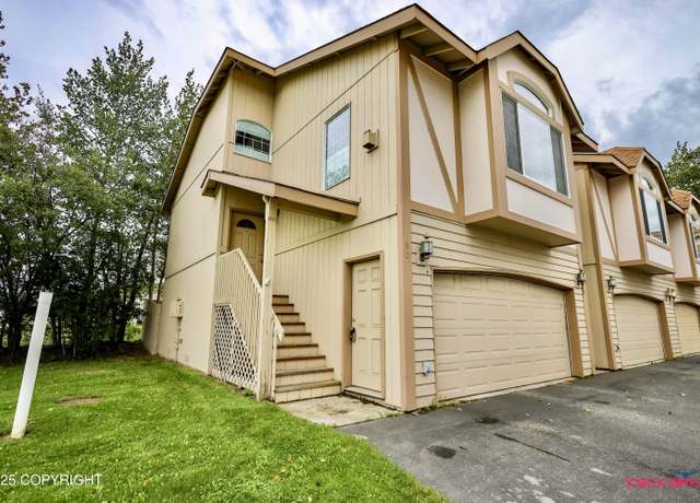 Property at 290 E Susitna Ave Unit A, Wasilla, AK 99654, 3 beds, 2 baths