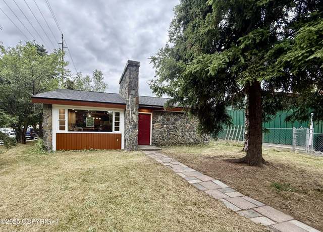 Property at 290 Park St, Anchorage, AK 99508, 3 beds, 2 baths