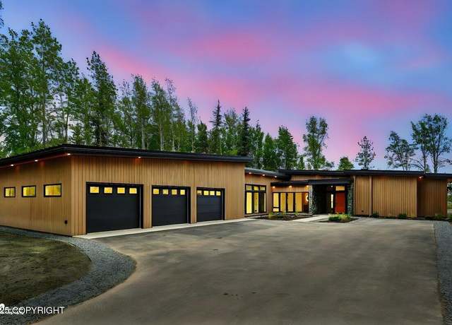 Property at 1308 Cunningham Ct, Kenai, AK 99611, 4 beds, 4.5 baths