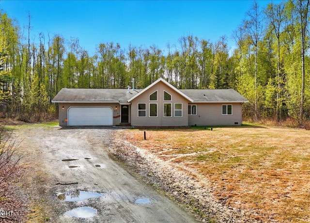 Property at 6370 W Commadore Ln, Wasilla, AK 99623, 3 beds, 2 baths