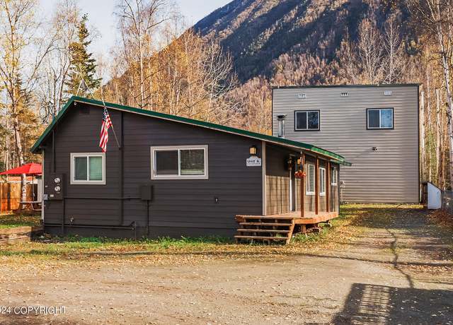 Property at 21437 Settlers Dr, Chugiak, AK 99567, 5 beds, 3.5 baths