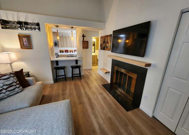 Property at 4342 Reka Dr, Anchorage, AK 99508, 1 bed, 1 bath