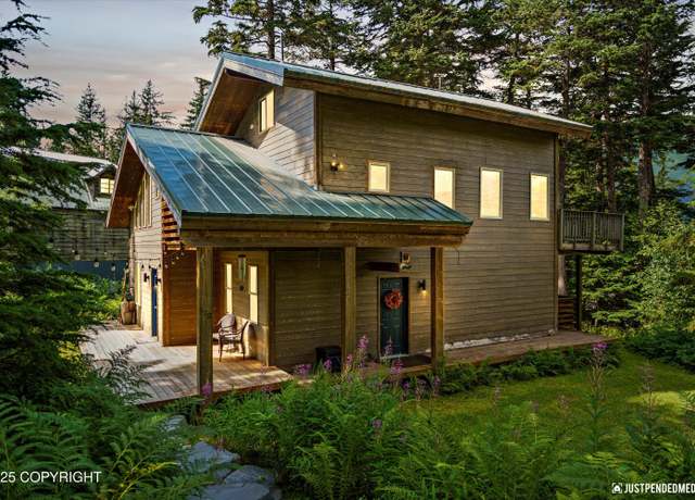 Property at 122 Echo Ridge Dr, Girdwood, AK 99587, 3 beds, 3 baths