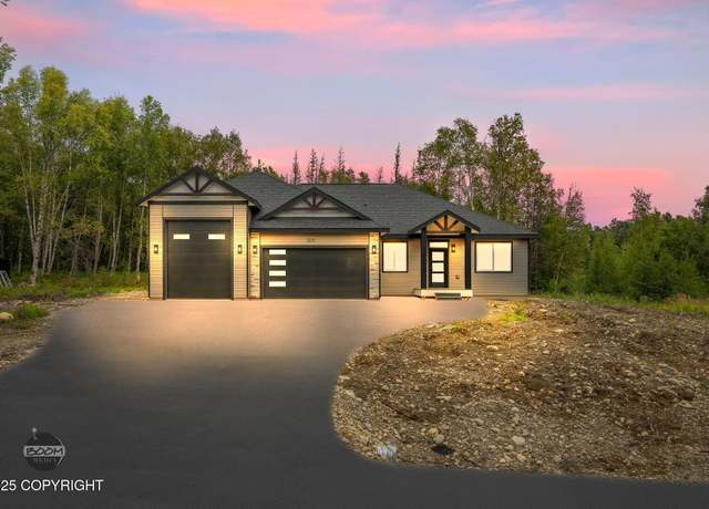 Property at 7267 N Paw St, Wasilla, AK 99654, 3 beds, 2 baths