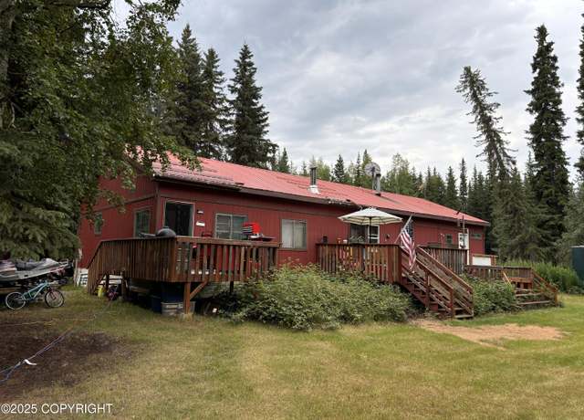 Property at 2713 Bird Dr, Fairbanks, AK 99709, 3 beds, 3 baths