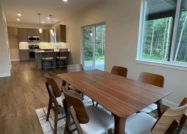 Property at 3557 S Edelweiss Dr, Wasilla, AK 99623, 8 beds, 5 baths