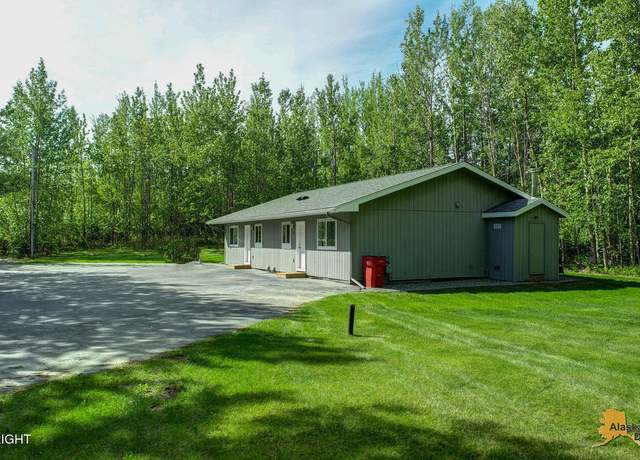 Property at 700 N Colonial Dr, Wasilla, AK 99654, 4 beds, 2 baths