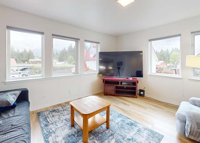 Property at 22 Sing Lee Aly #2, Petersburg, AK 99833, 1 bed, 1 bath