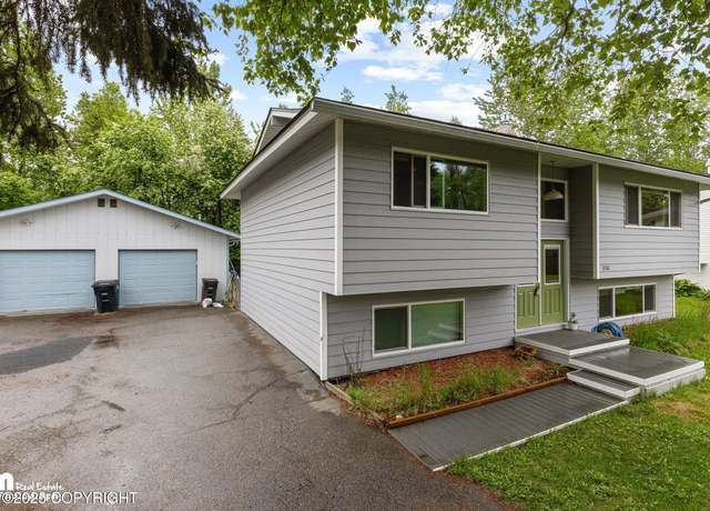 Property at 3136 Tamworth Cir, Anchorage, AK 99504, 4 beds, 2 baths