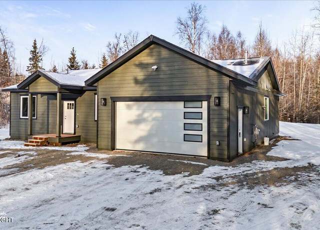 Property at 8751 W John St, Wasilla, AK 99623, 3 beds, 2 baths