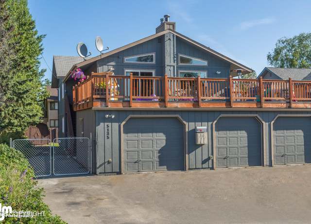 Property at 5135 Rhyner Ct, Anchorage, AK 99508, 6 beds, 4 baths