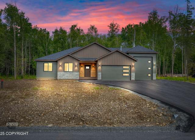 Property at 2073 W Cashatt Dr, Wasilla, AK 99645, 3 beds, 2 baths