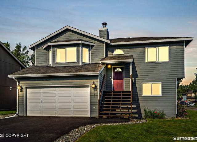 Property at 7821 Charlotte Cir, Anchorage, AK 99502, 4 beds, 2.5 baths