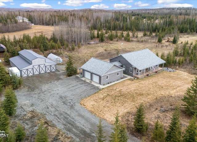 Property at 39668 Ten Mar Ave, Soldotna, AK 99669, 3 beds, 2.5 baths