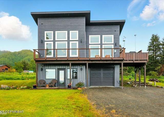 Property at 40055 Johnna Cir, Homer, AK 99603, 3 beds, 2.5 baths
