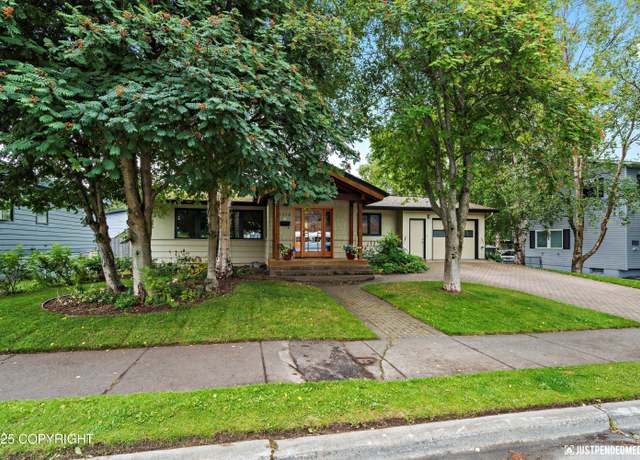 Property at 1312 W 15th Ave, Anchorage, AK 99501, 4 beds, 2 baths