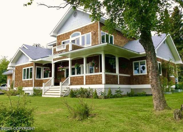 Property at 2727 Kachemak Dr, Homer, AK 99603, 5 beds, 3.5 baths