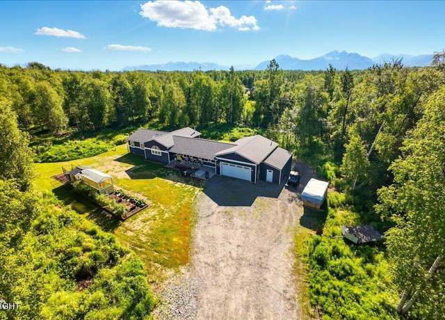 Property at 3915 W Demaree Cir, Wasilla, AK 99654, 3 beds, 2 baths