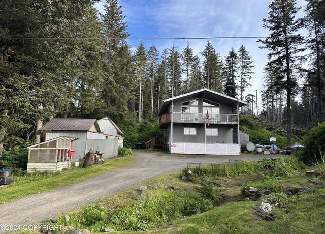 Property at 340 B St, Seldovia, AK 99663, 3 beds, 1.5 baths