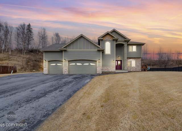 Property at 5136 E Capon Cir, Wasilla, AK 99654, 4 beds, 2.5 baths