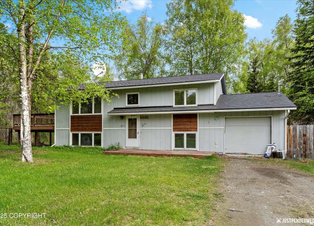 Property at 1031 E Dunedin St, Wasilla, AK 99654, 4 beds, 2 baths